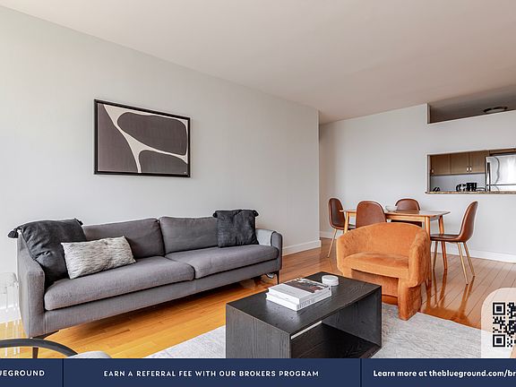 4th image of 235 W 48th St APT 40H