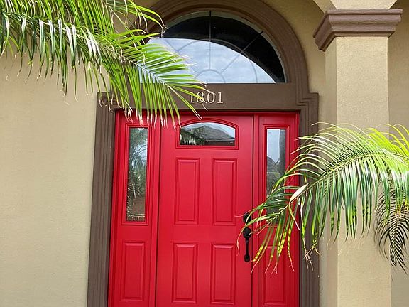 2nd image of 1801 N Shore Dr