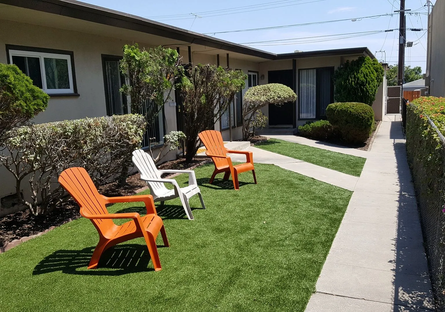 Charming 1BR Duplex in Pacific Beach — Photo 1