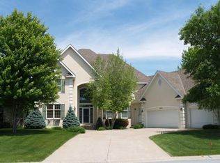 14693 Wilds Vw NW, Prior Lake, MN 55372