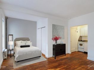 58 W 12th St APT 3F, New York, NY 10011