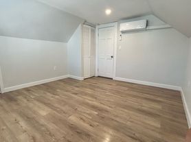 15 Moore St, Winthrop, MA