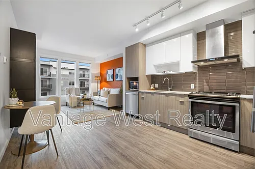 1775 Chapman Pl #Penthouse 12 Photo 1
