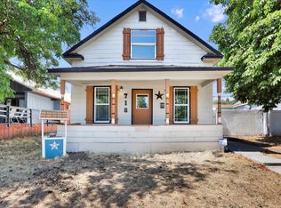 718 2nd St, Cheney, WA 99004