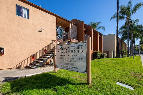 Madison Court Apartments Photo 1