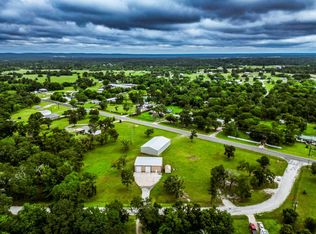 1827 State Highway 75 N, Huntsville, TX 77320