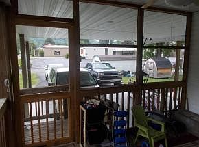 4th image of 201 Clinton Ave E