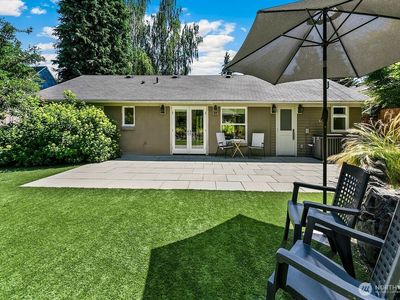 8623 30th Avenue NE, Seattle, WA, 98115