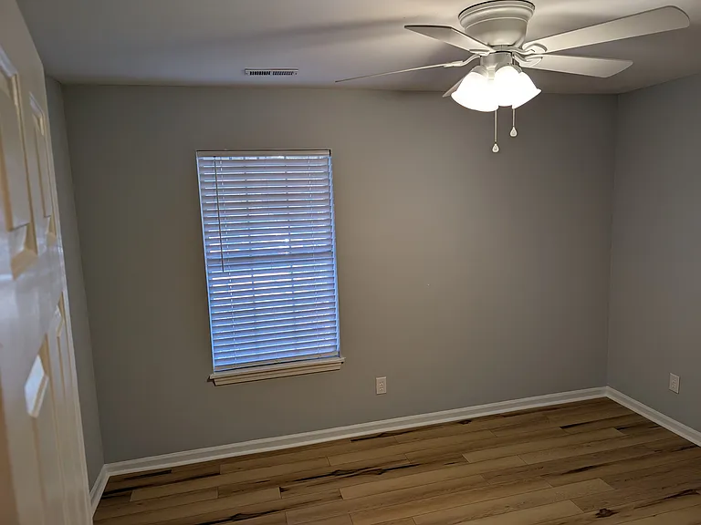 2940 B Mulberry Ln — Photo 17