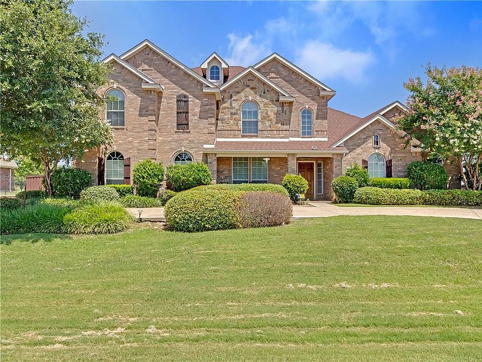 1st image of 710 Meghann Ln