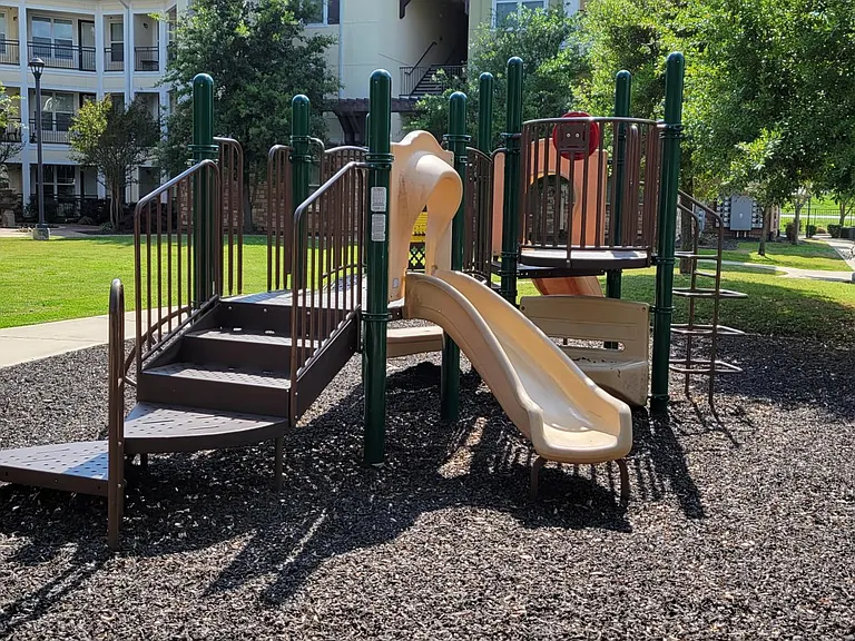 Reserve at Village Creek — Photo 14