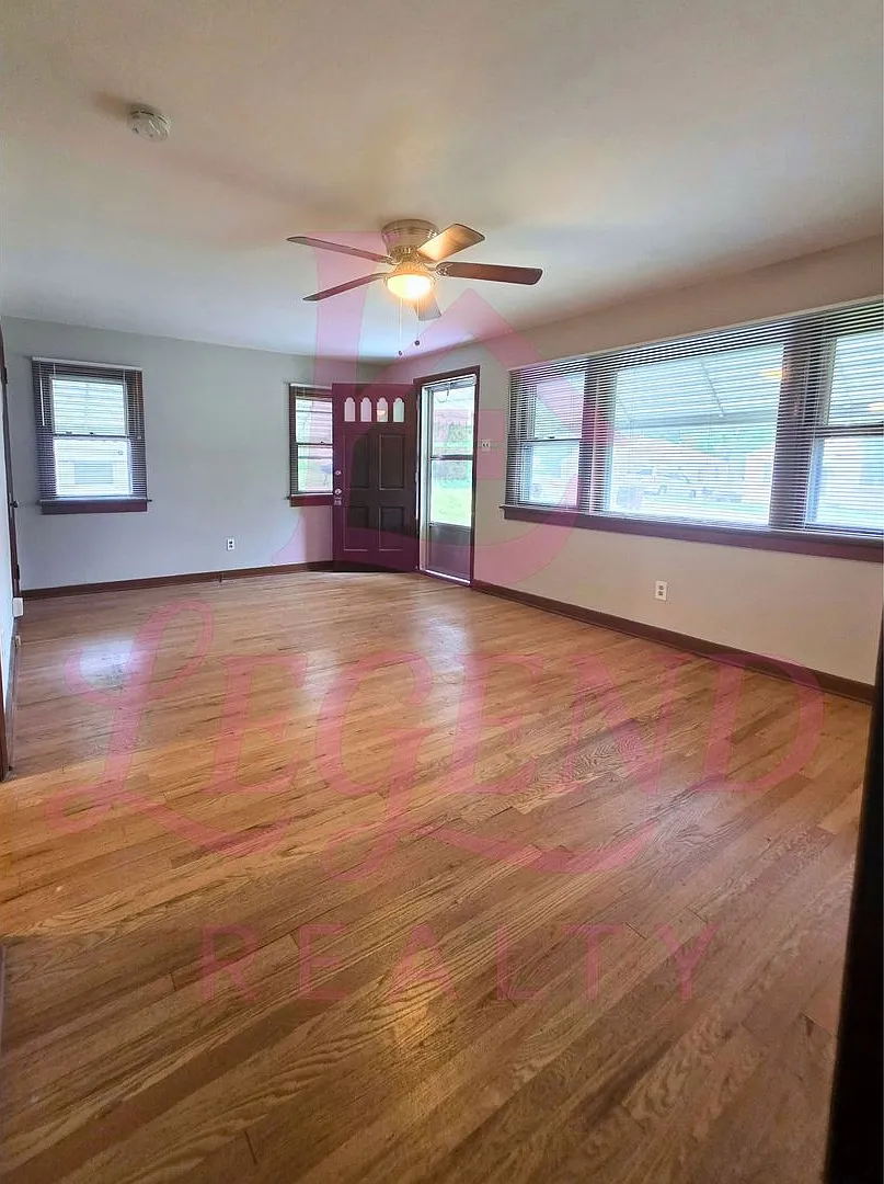 Updated 2-Bedroom Home with Bonus Room & Tuck-Under Garage — Photo 3