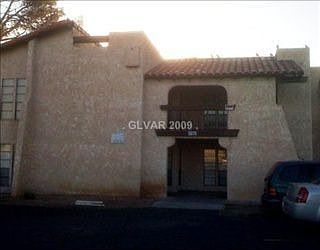Building Photo 4