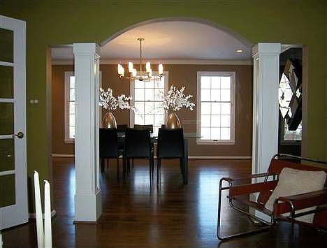 2nd image of 2401 Velvet Ridge Dr