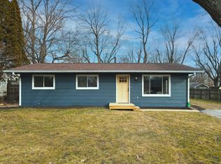 521 S Village Dr, Bloomington, IN