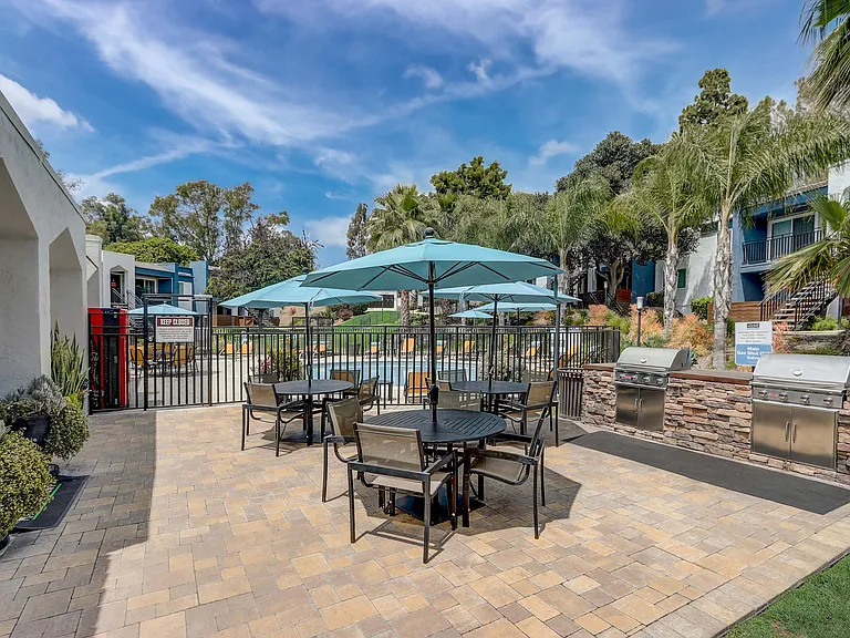 Cove La Mesa — Photo 18