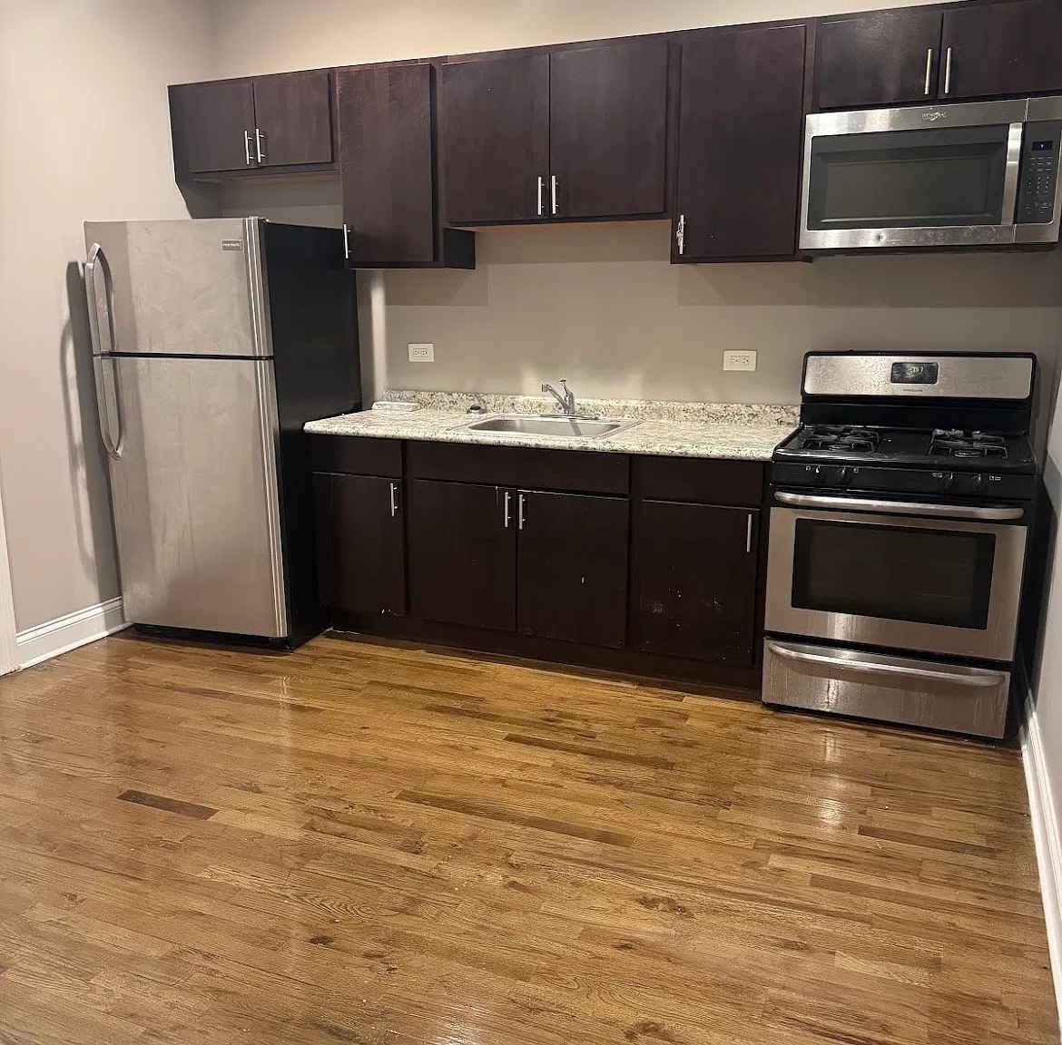 2 bed, $1,650 — Photo 3
