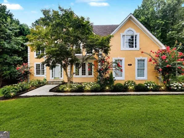 205 Harbor Lakes Way, Fayetteville, GA 30215
