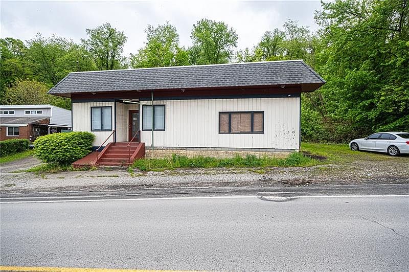 1st image of 739 5th Ave