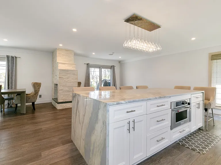 22 Olive St — Photo 13