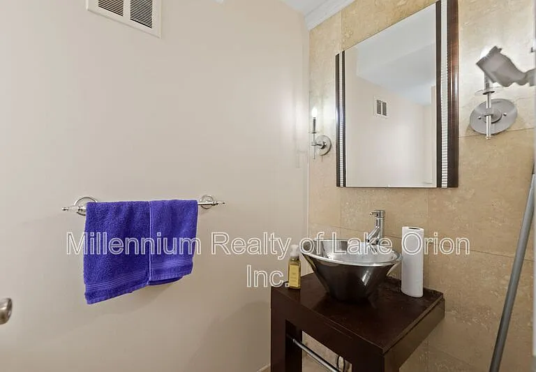 676 Sheffield Rd — Photo 13
