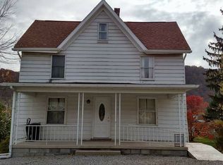 122 Spring St, Robinson, PA 15949