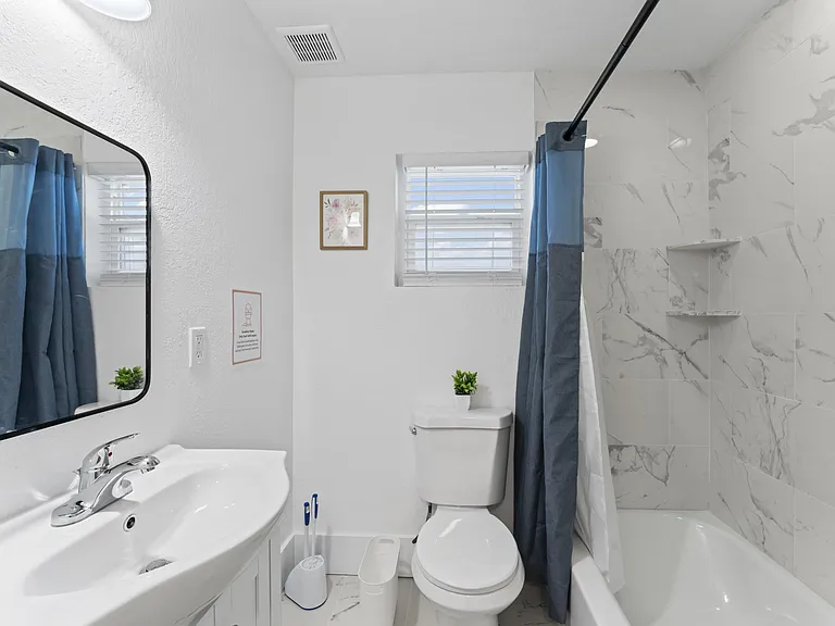 Guest Bath #2