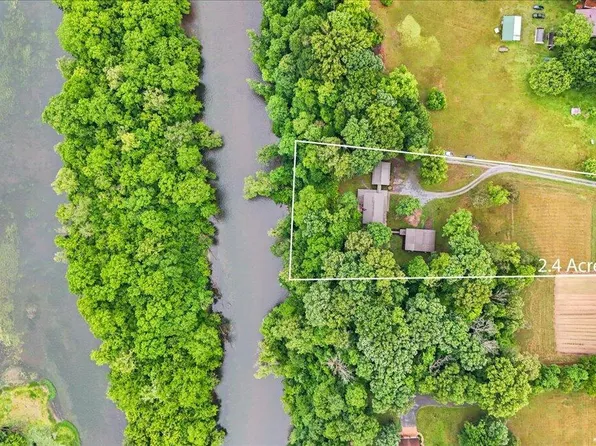 1594 Christian Bend Rd, Church Hill, TN 37642