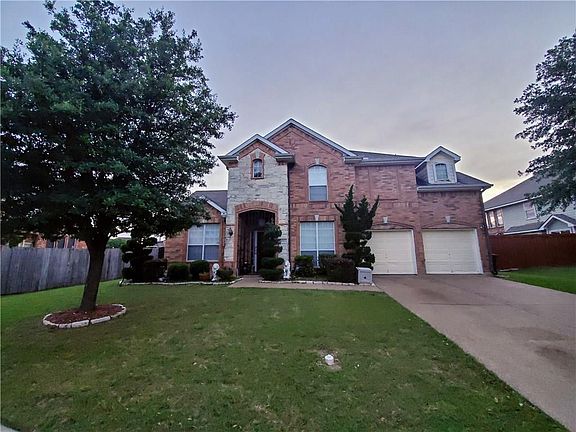 2nd image of 613 Vanilla Ct