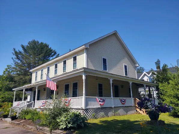 53 Plymouth Street, Center Harbor, NH 03226