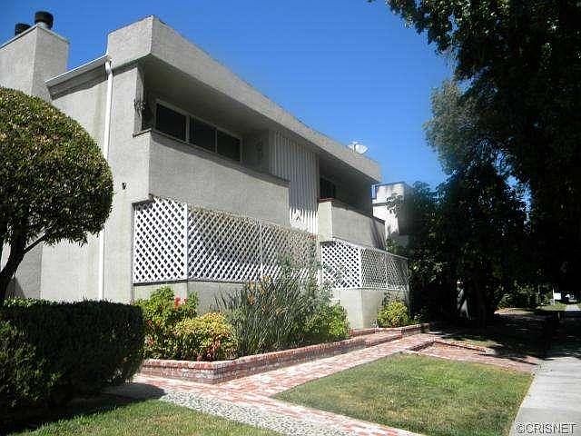 1st image of 4213 Whitsett Ave APT 1