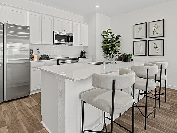 7th image of this home