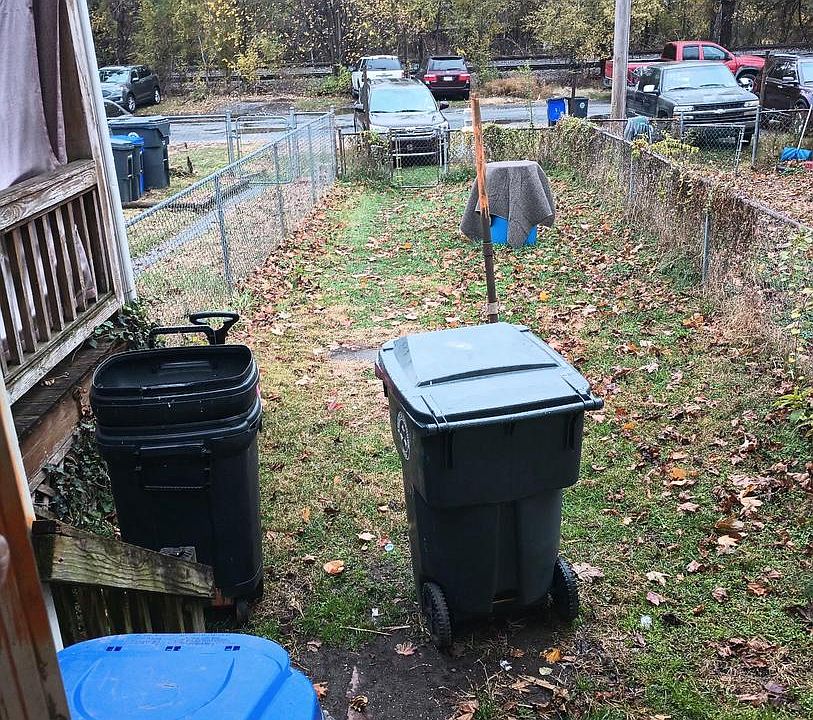 2nd image of 524 N Front St