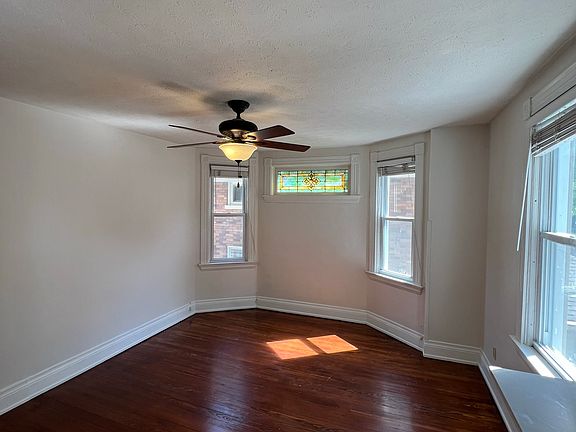 4th image of 3935 Burwood Ave #2