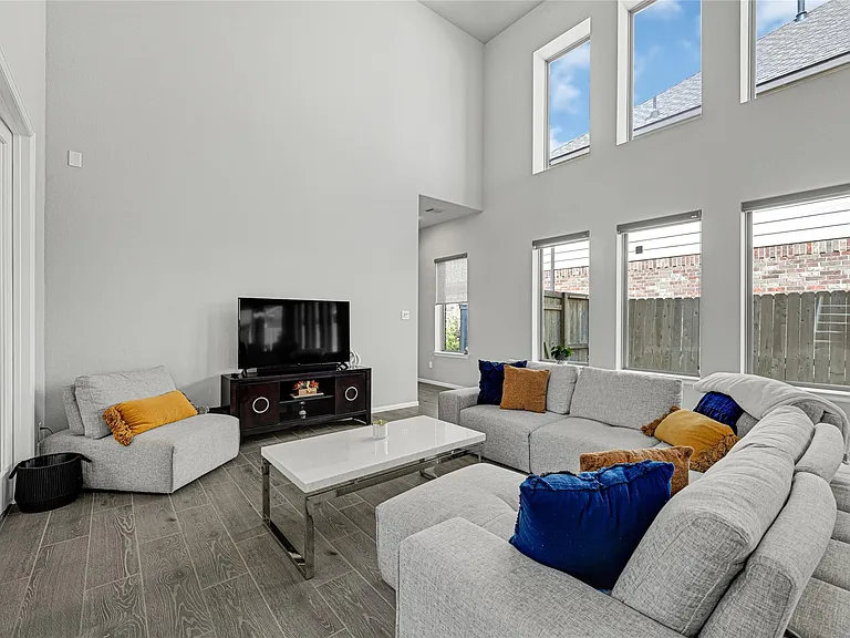 10830 Cassiopeia Creek Cir — Photo 13