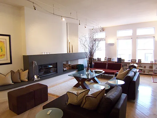 Sold by Manhattan Homes | media 5