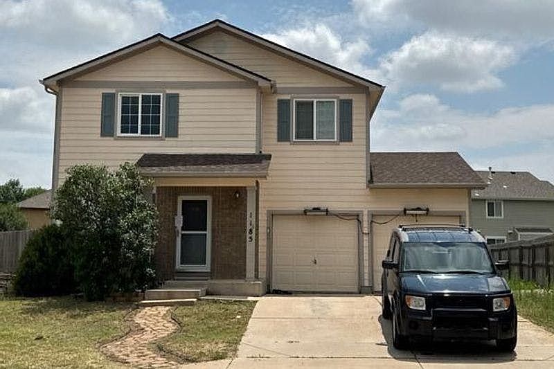 1st image of 1185 Lords Hill Dr