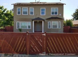 642 N Thorne Ave APT B, Fresno, CA 93728