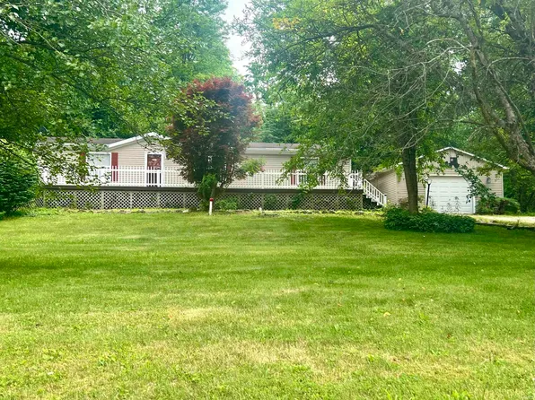 6308 State Road 60 W, Mitchell, IN 47446
