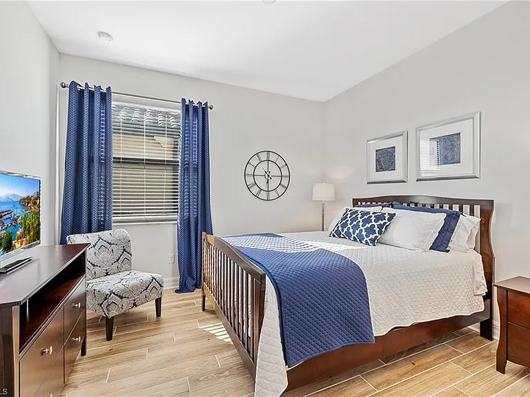 28557 Westmeath Ct — Photo 16