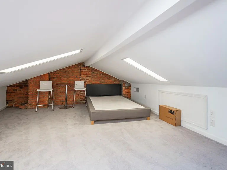 1116 Pine St #3F — Photo 14