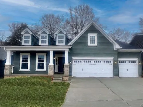 1098 Bloomfield Dr, Eureka, MO 63025