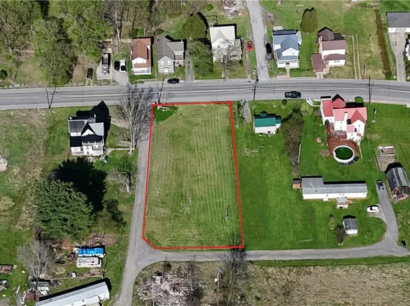 Sheffield St, Mahaffey, PA 15757