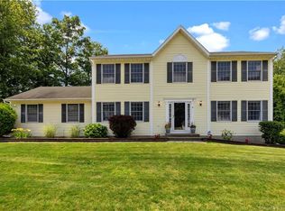 6 Millbrook Rd, Bethel, CT 06801