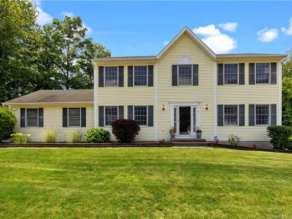 6 Millbrook Road, Bethel, CT 06801
