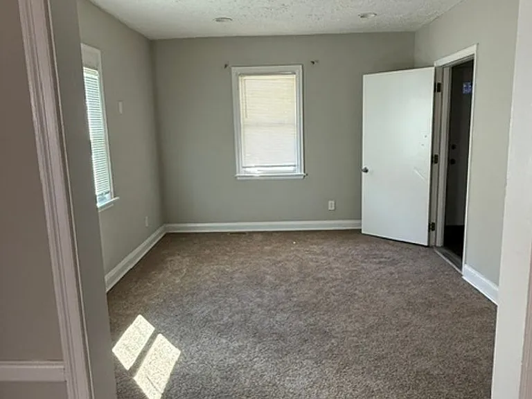 5510 Lothian Rd — Photo 2