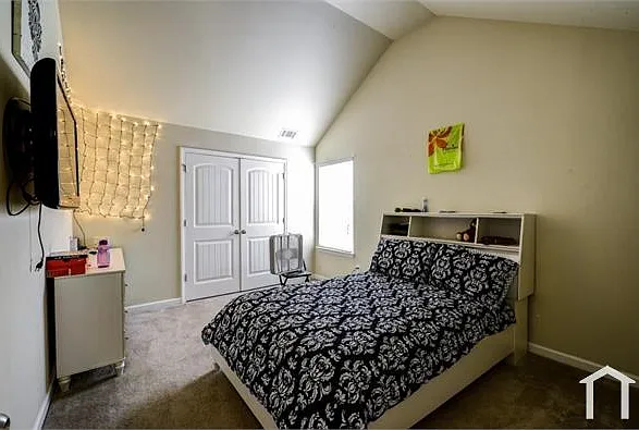 178 Gloster Park Ct — Photo 16