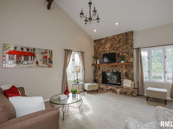 3rd image of 5841 N Old Hickory Ln