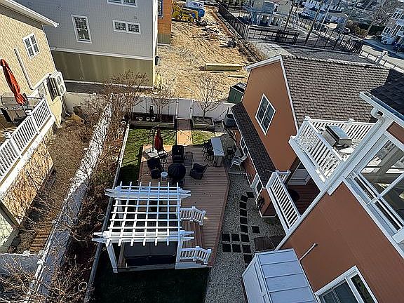 5th image of 211 N Delaware Ave