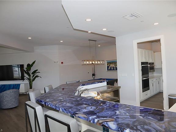 3rd image of 909 10th ST S